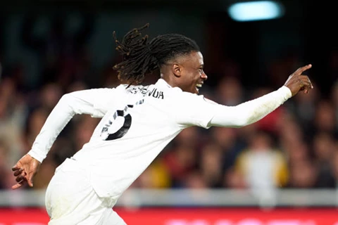 ريال مدريد يفكر في بيع كامافينجا